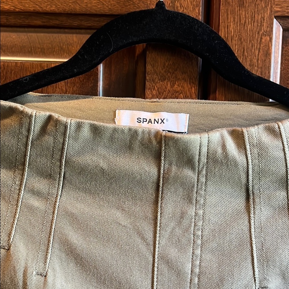 SPANX Olive Green Ankle & Cropped Pants